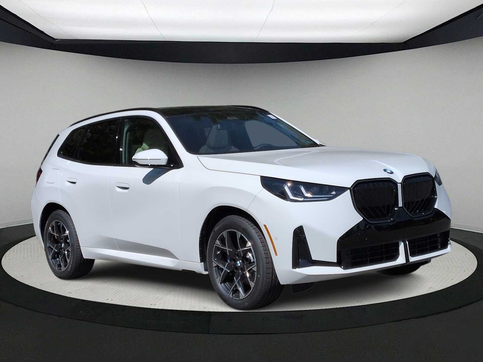 Thumbnail: 2026 BMW X3 - 2