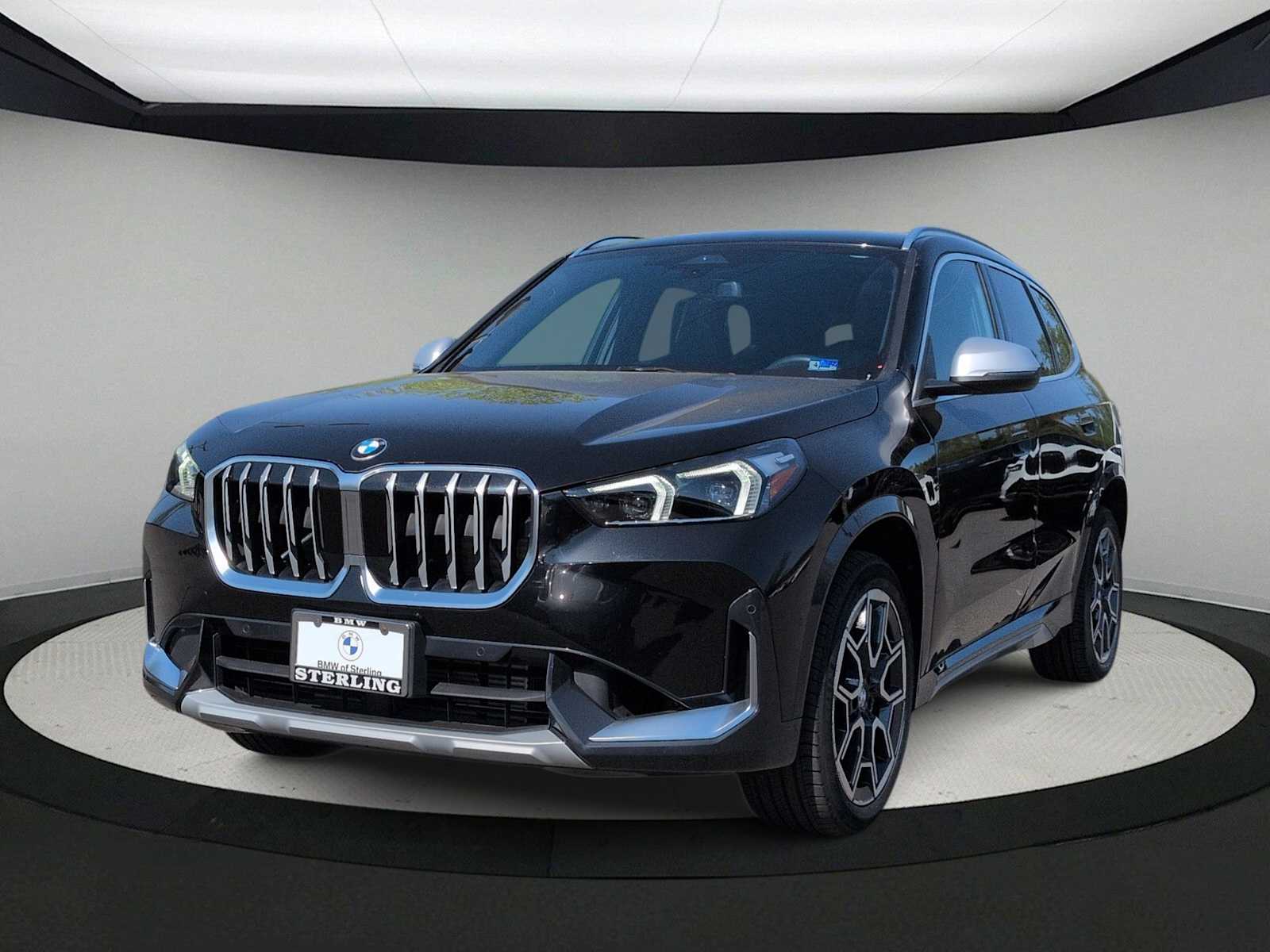 Thumbnail: 2023 BMW X1 - 4