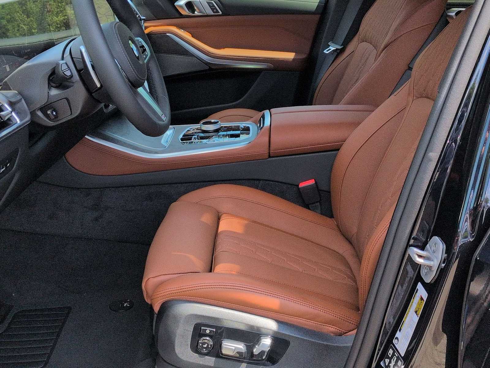 Thumbnail: 2026 BMW X5 - 17