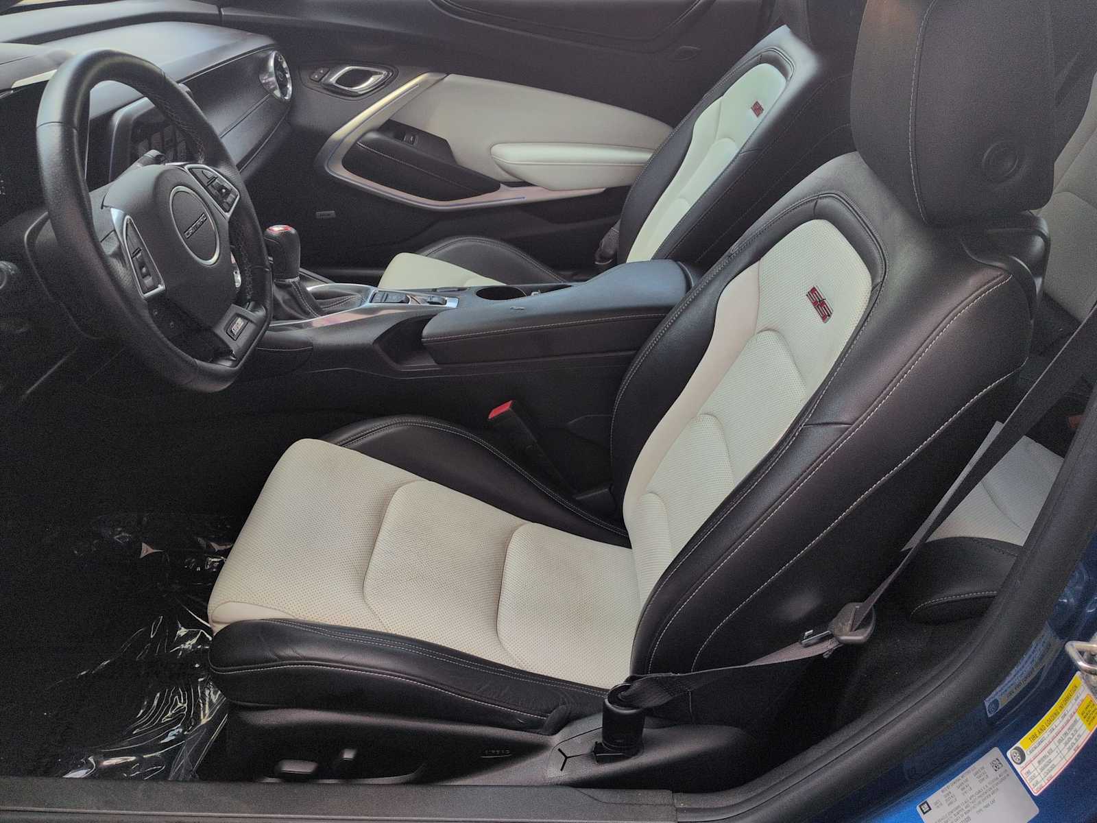 Thumbnail: 2016 Chevrolet Camaro - 17