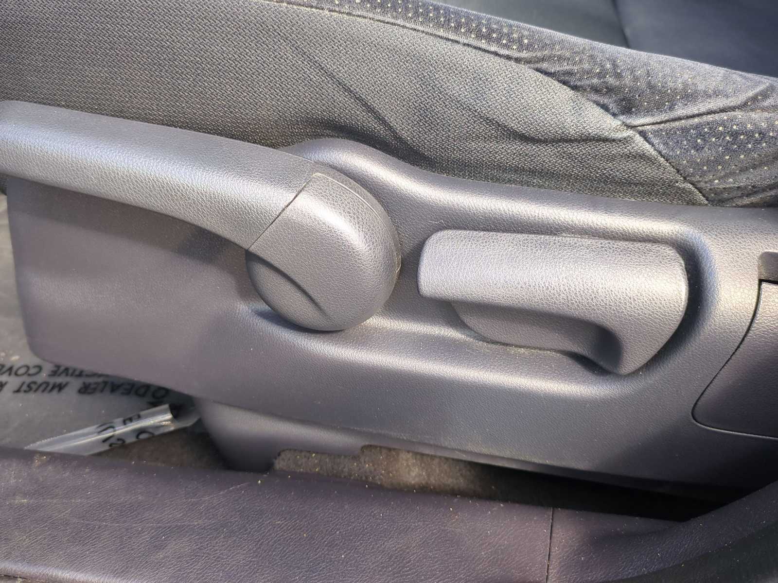 Thumbnail: 2010 Honda CR-V - 17