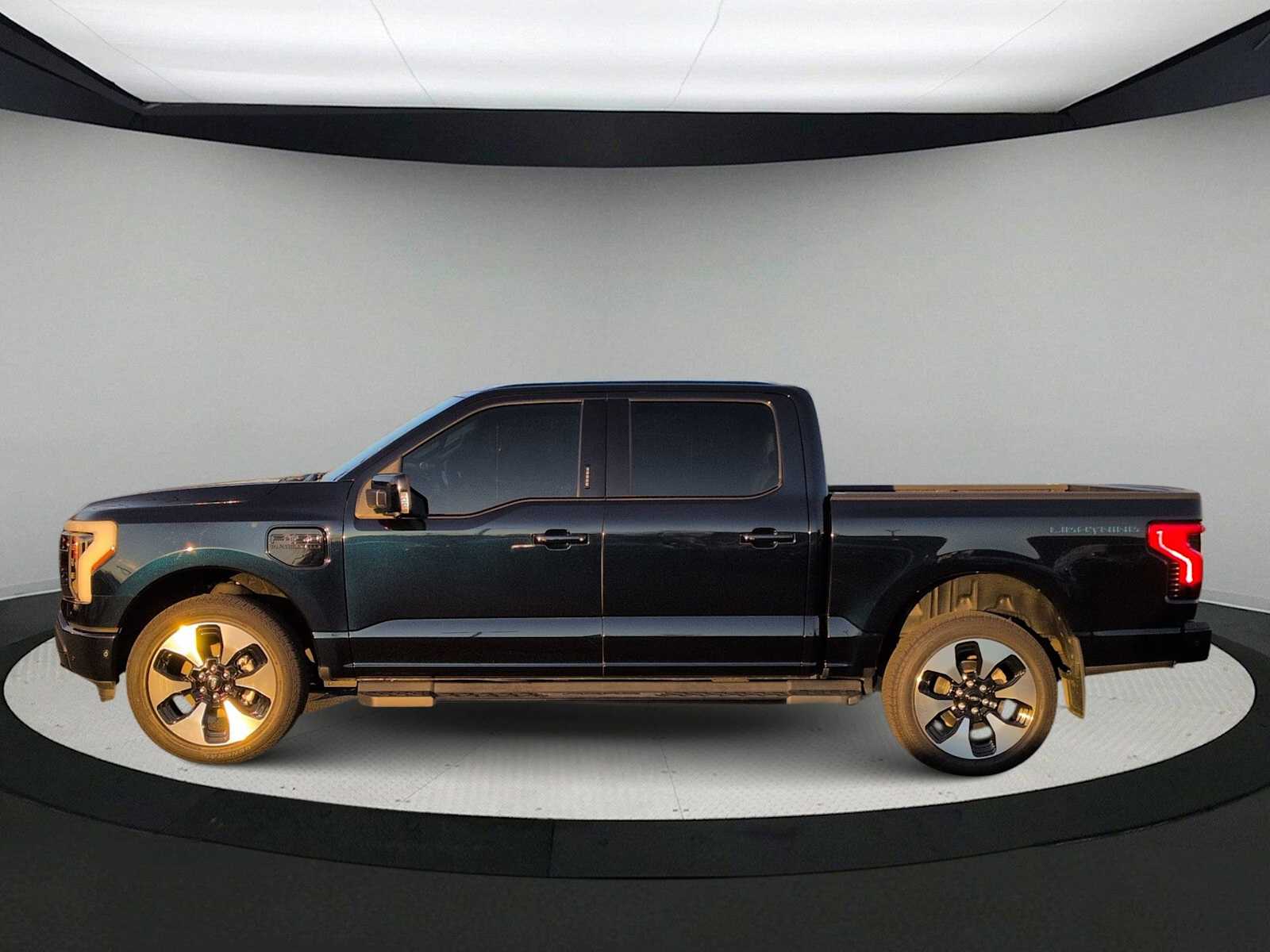 Thumbnail: 2023 Ford F-150 - 5