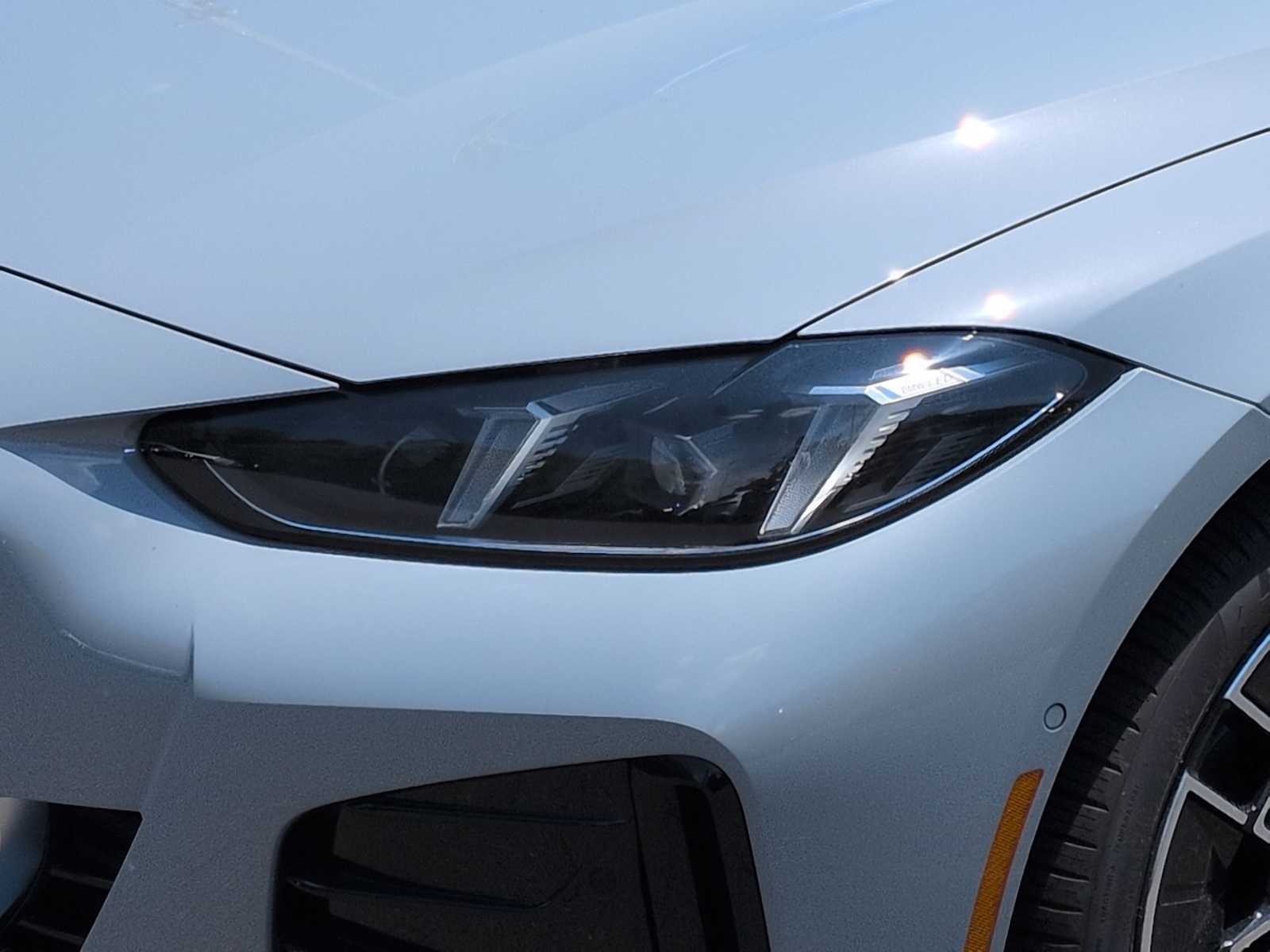 Thumbnail: 2026 BMW i4 - 11