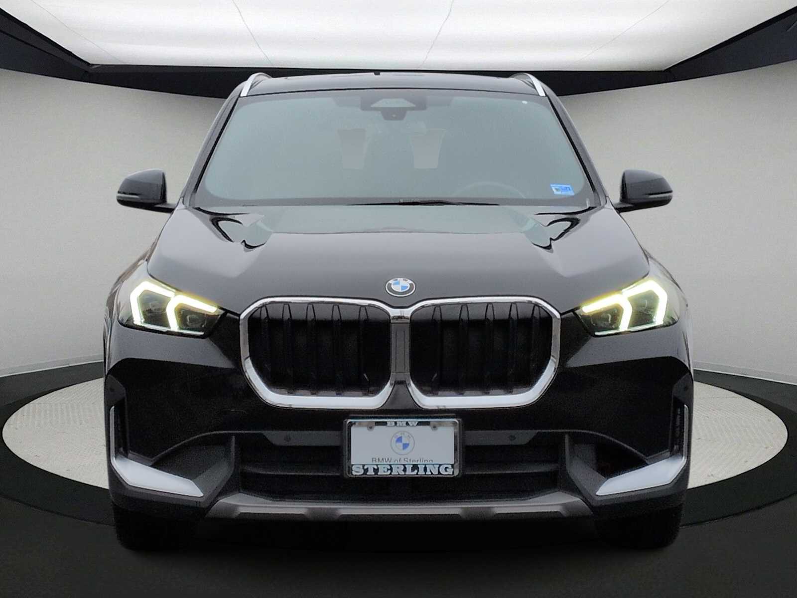 Thumbnail: 2023 BMW X1 - 3