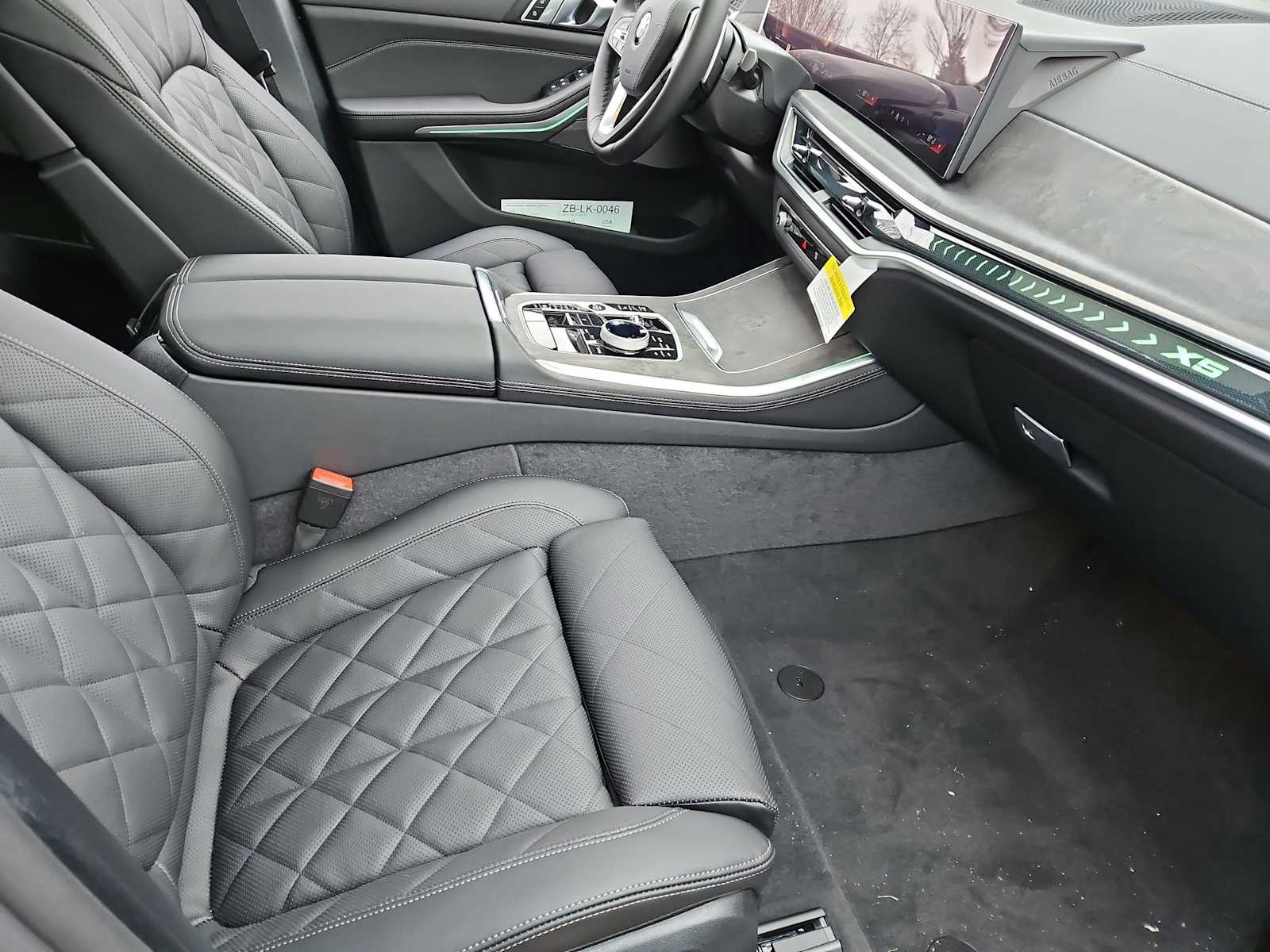 Thumbnail: 2026 BMW X5 - 17