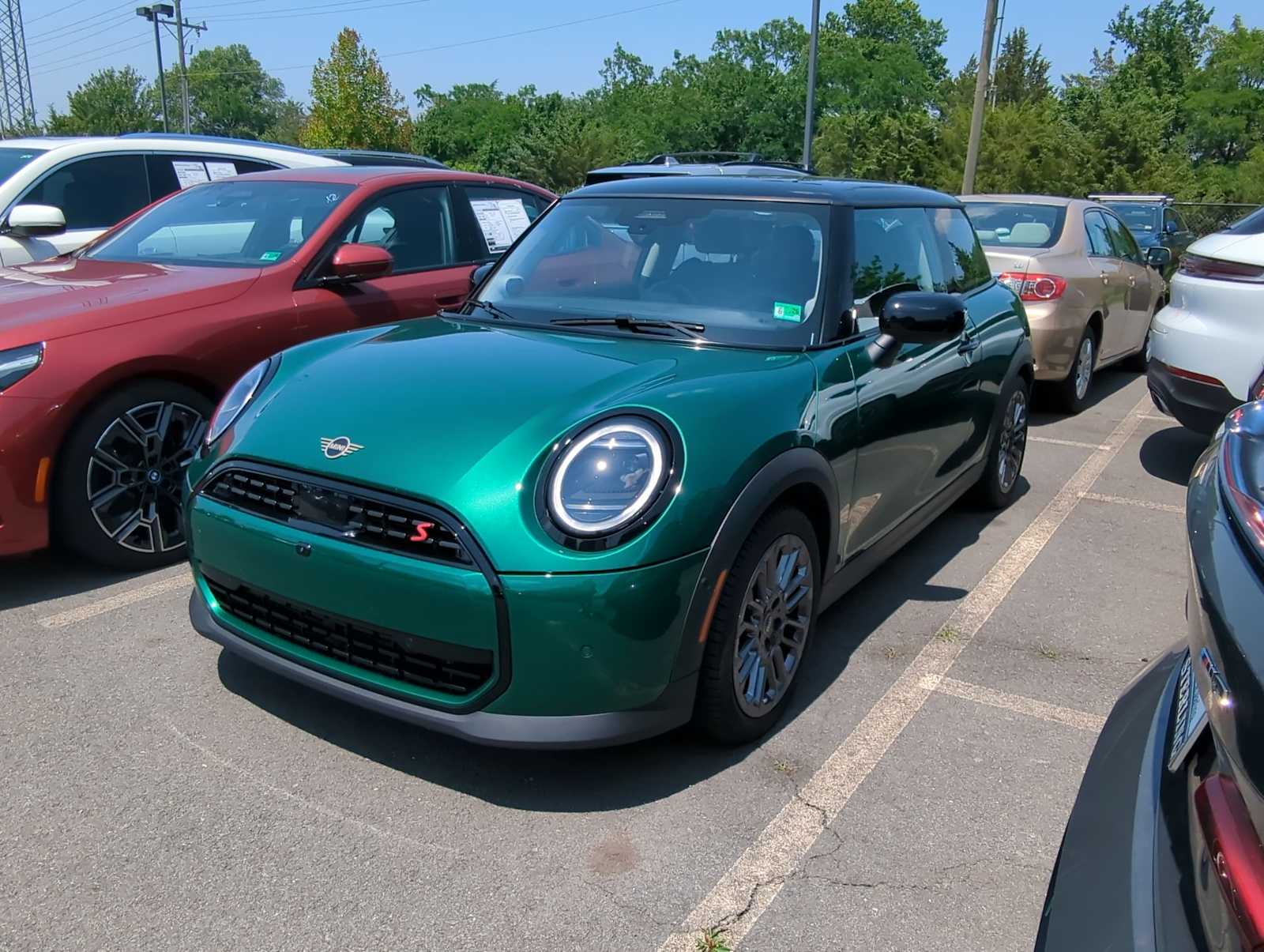 2025 MINI Cooper Hardtop S -
                  Sterling, VA