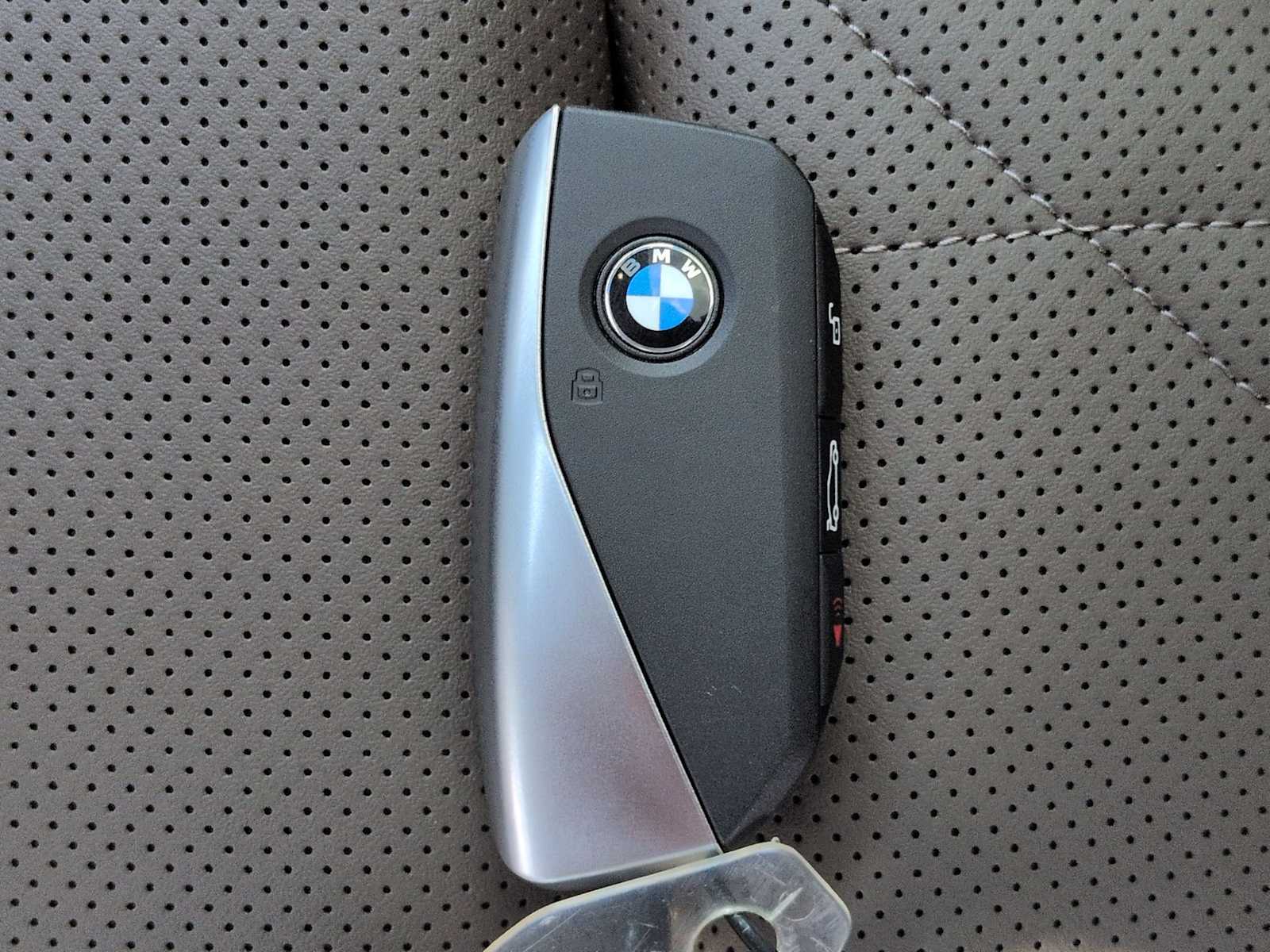 Thumbnail: 2026 BMW X3 - 37