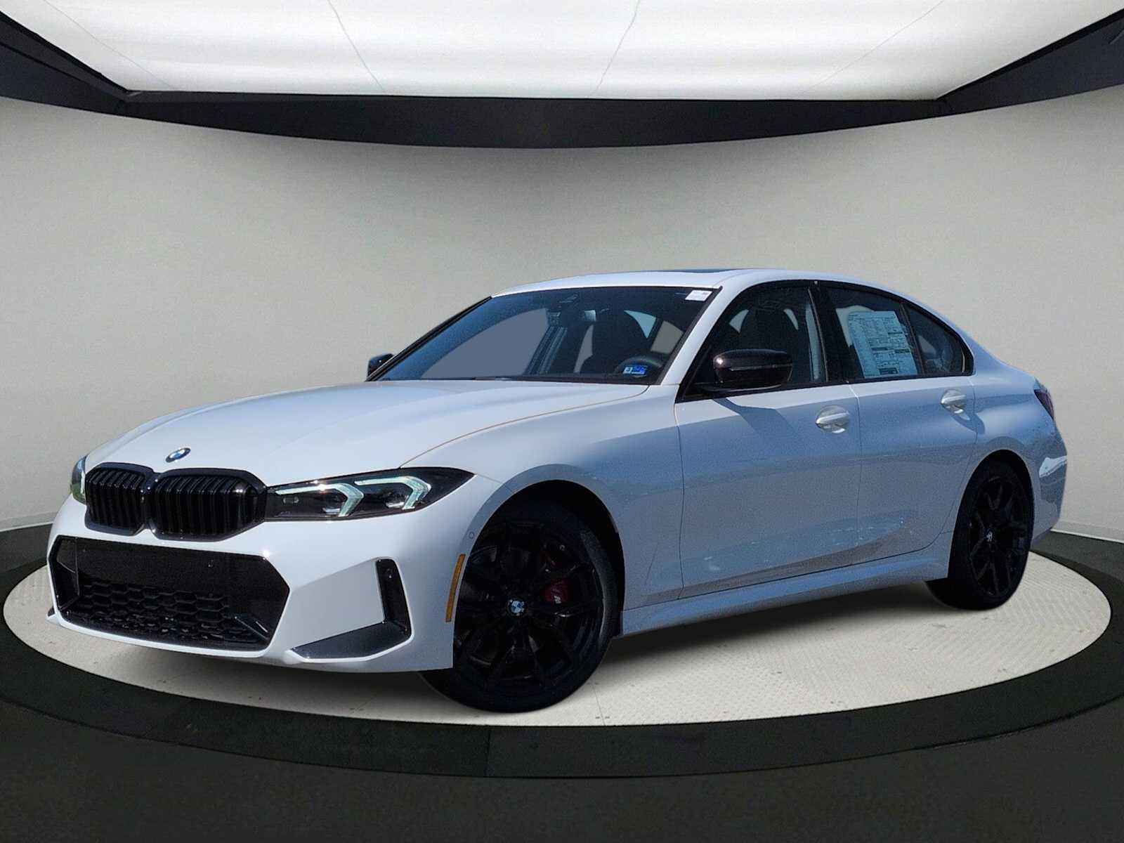 Thumbnail: 2026 BMW 3 Series - 1