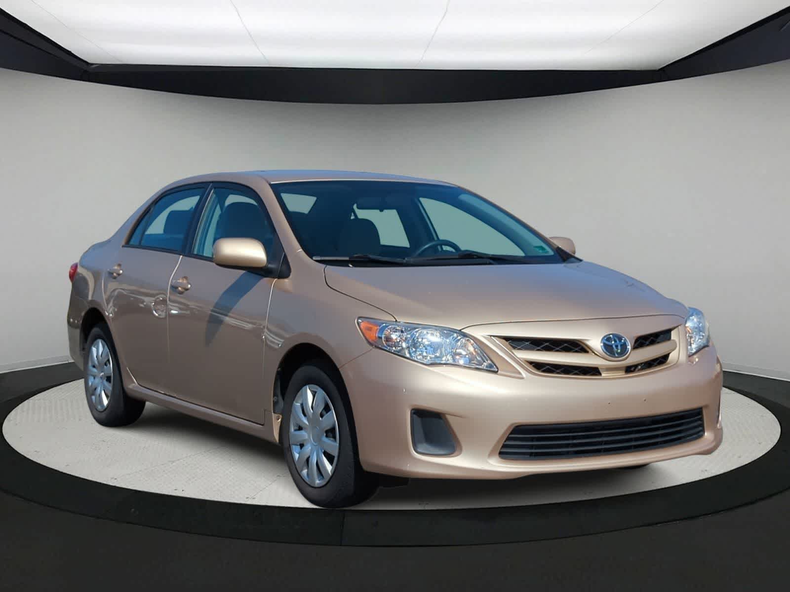 Thumbnail: 2011 Toyota Corolla - 2
