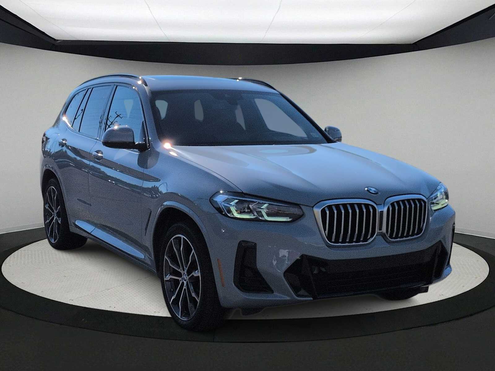 Thumbnail: 2022 BMW X3 - 2