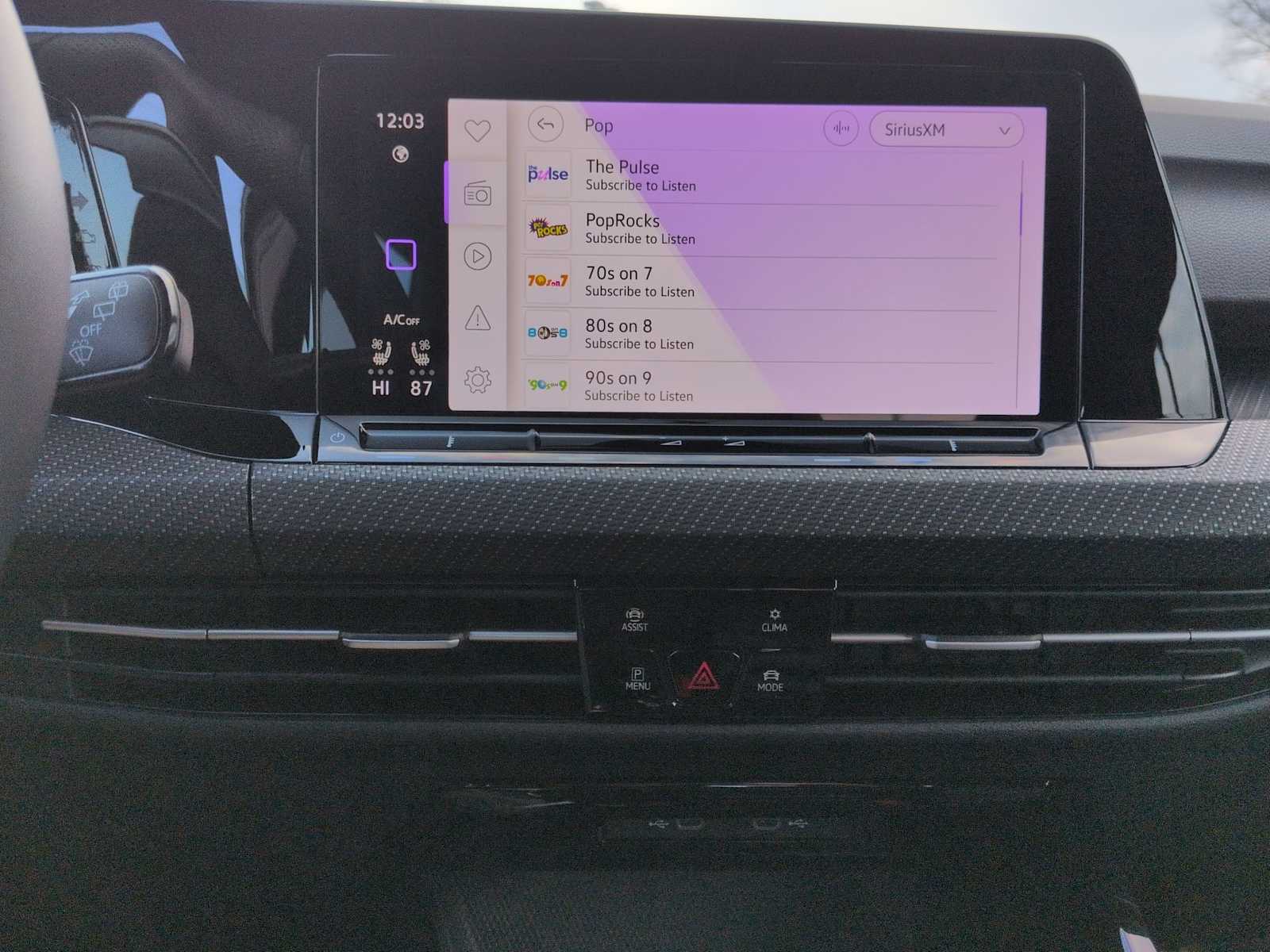 Thumbnail: 2024 Volkswagen Golf - 30