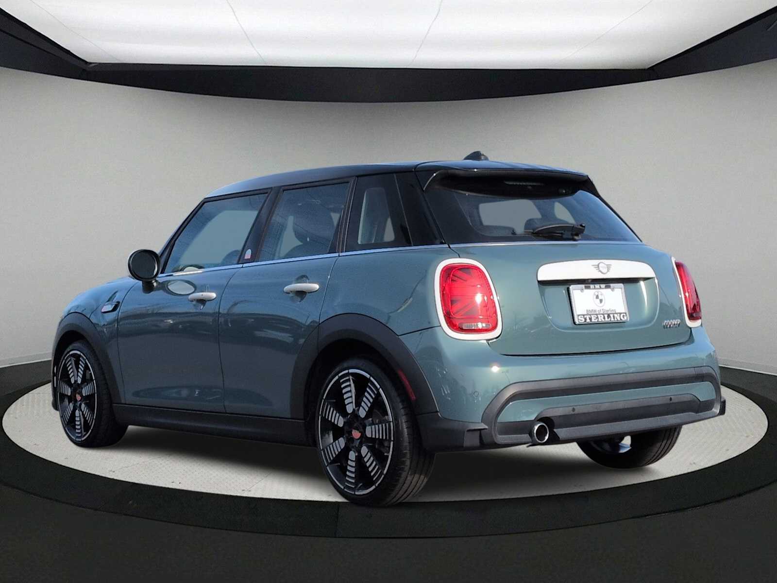 Thumbnail: 2023 MINI Cooper Hardtop - 6