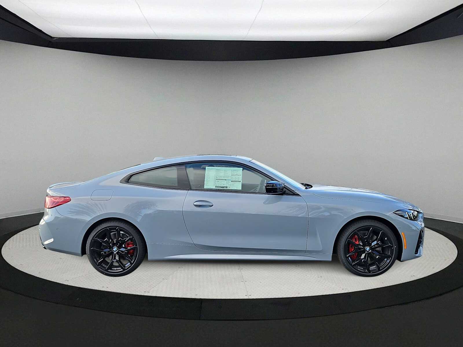 Thumbnail: 2026 BMW 4 Series - 9