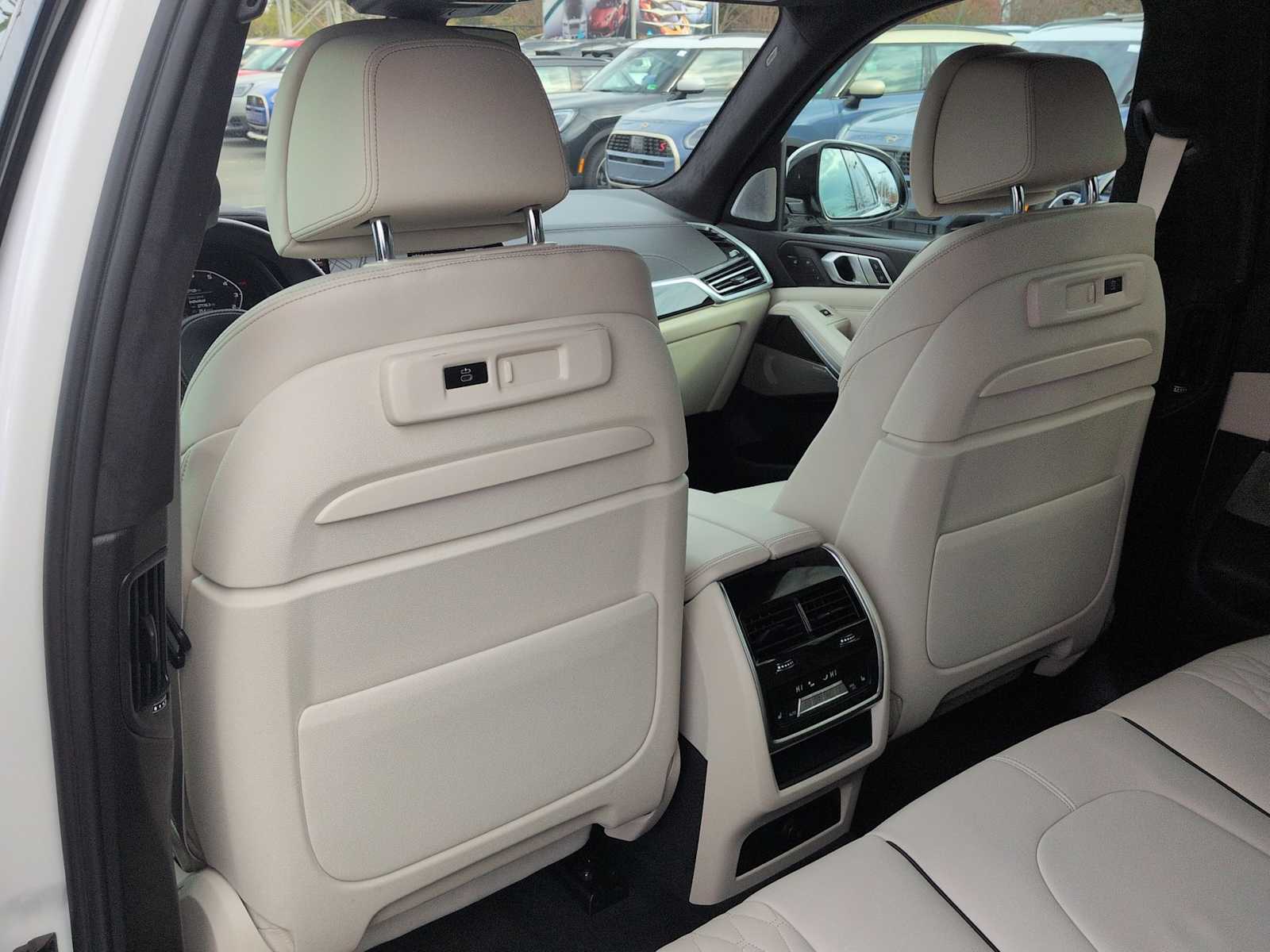 Thumbnail: 2023 BMW X5 - 18