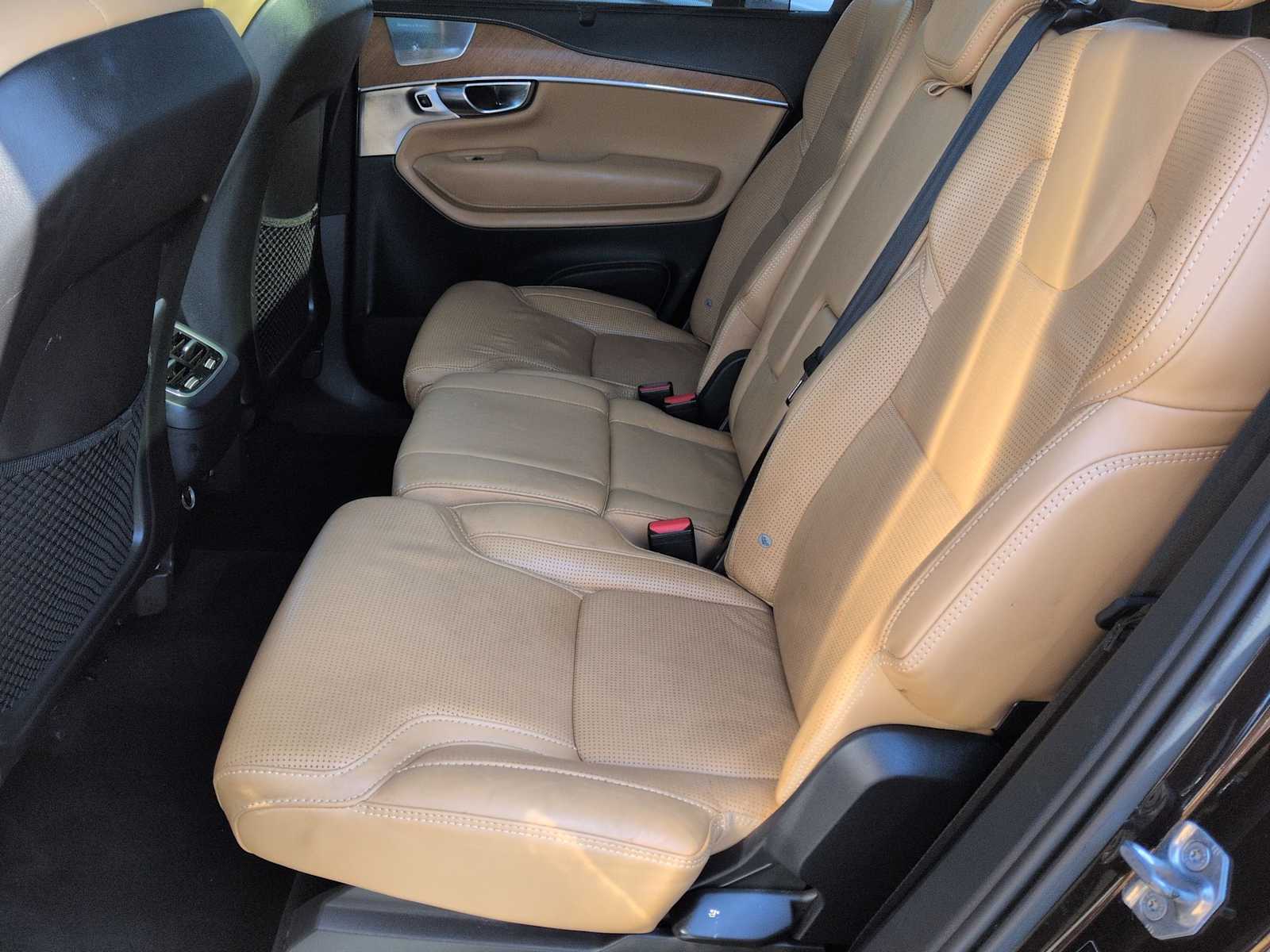 Thumbnail: 2018 Volvo XC90 - 20