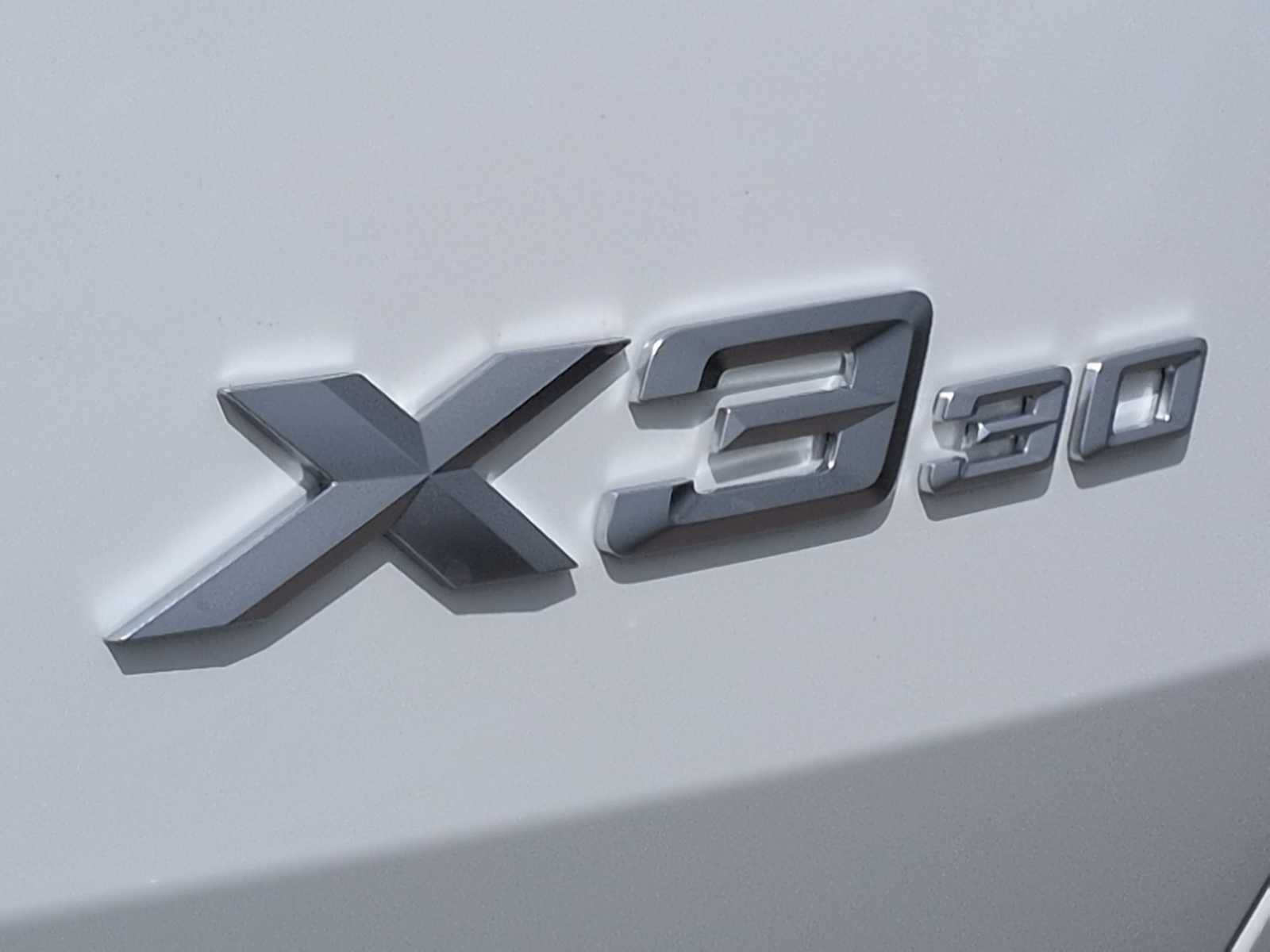 Thumbnail: 2026 BMW X3 - 12