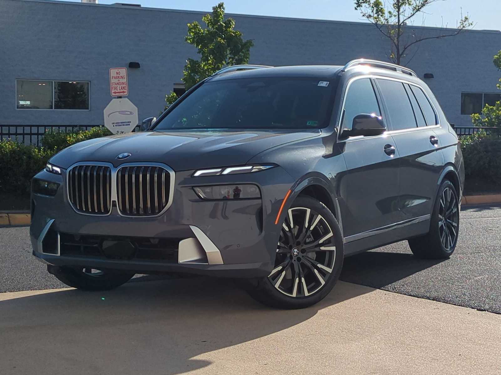 2025 BMW X7 xDrive40i -
                  Sterling, VA