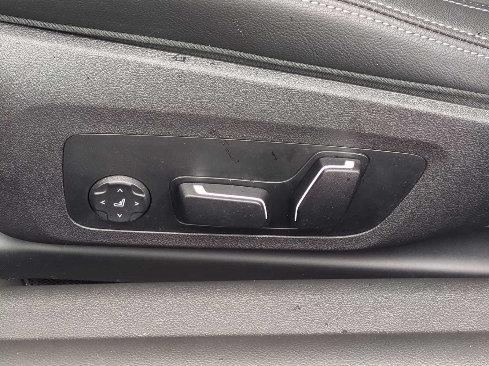 Thumbnail: 2024 BMW 2 Series - 17