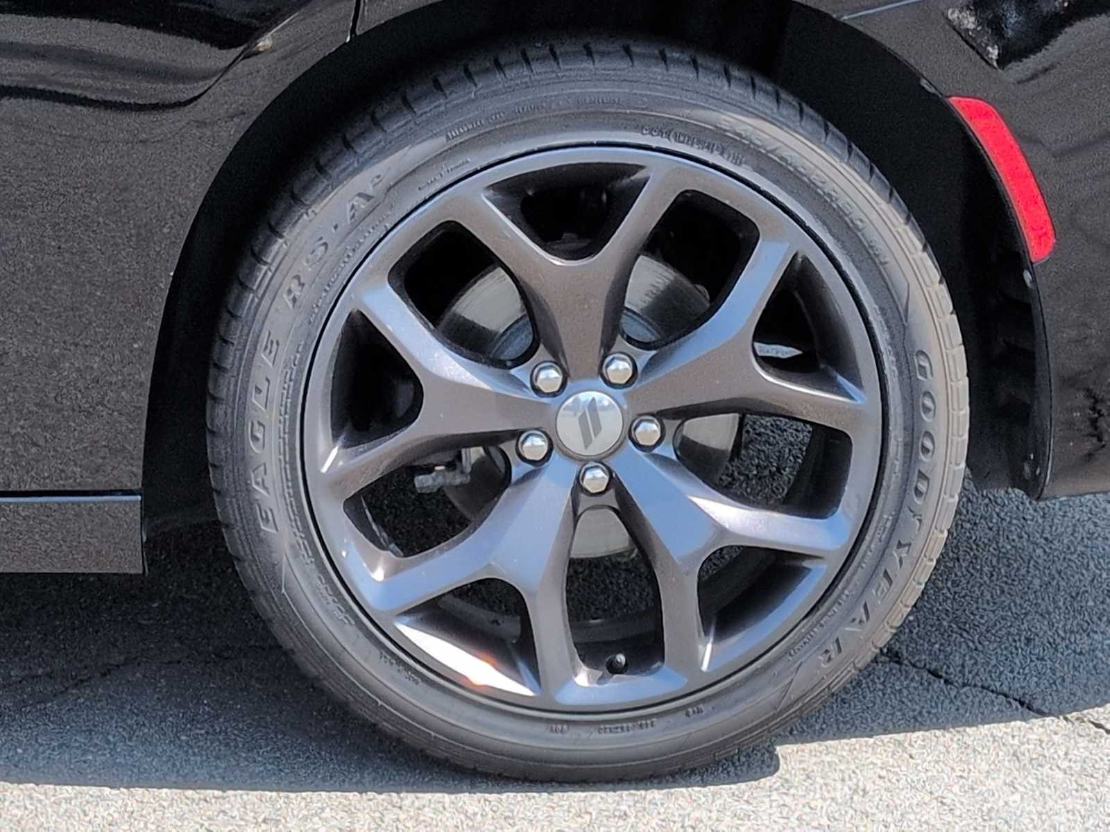 Thumbnail: 2018 Dodge Charger - 14