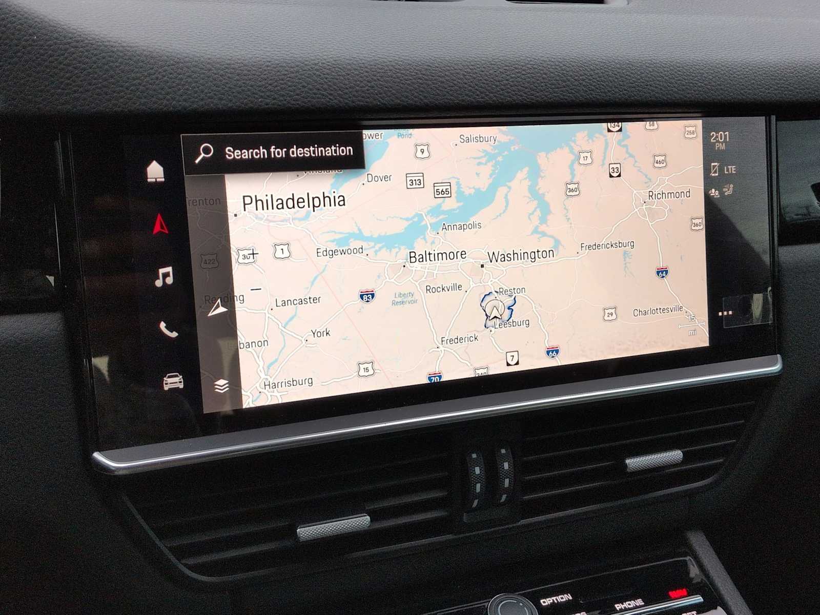 Thumbnail: 2022 Porsche  - 30