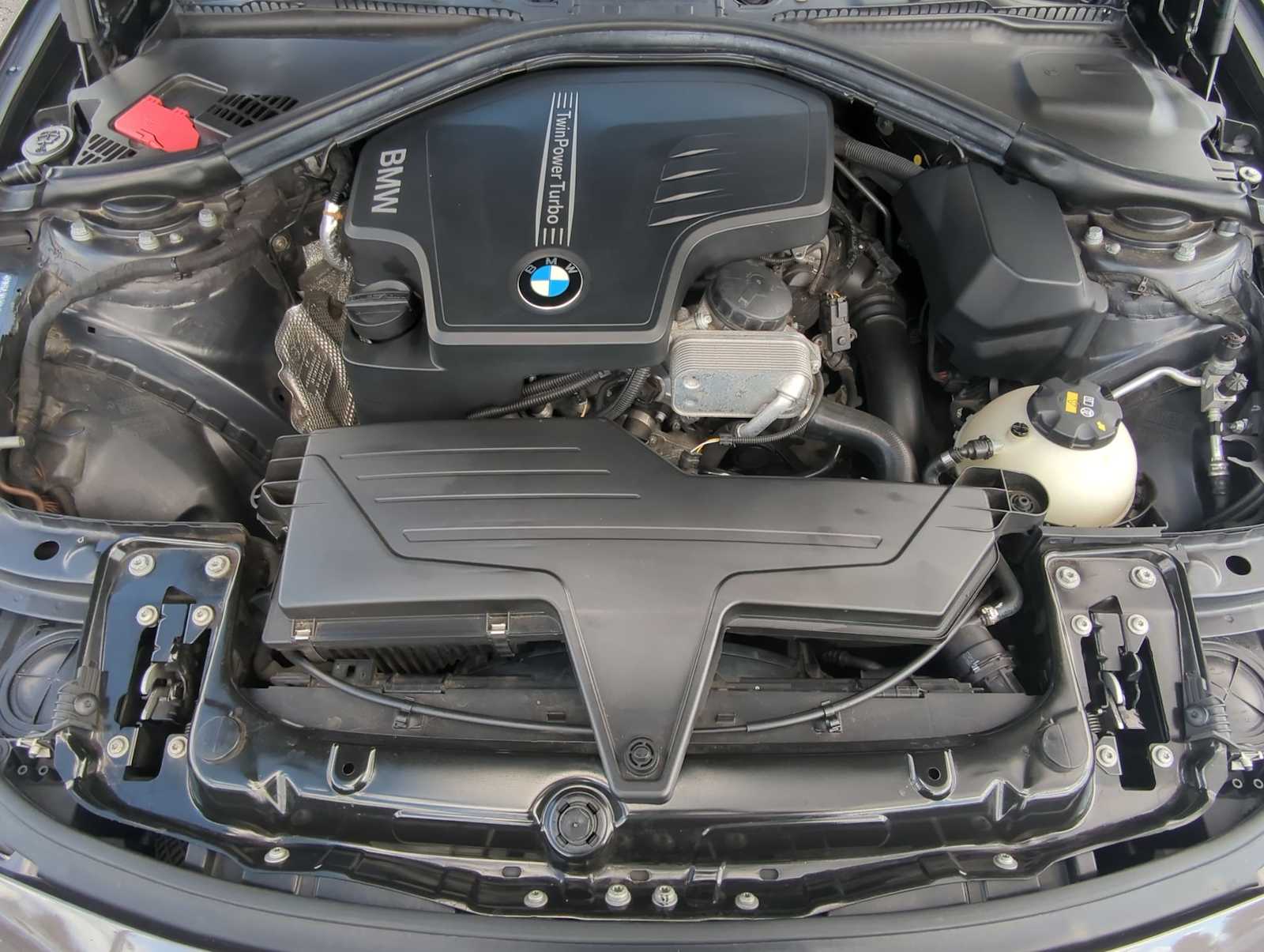 Thumbnail: 2015 BMW 3 Series - 15