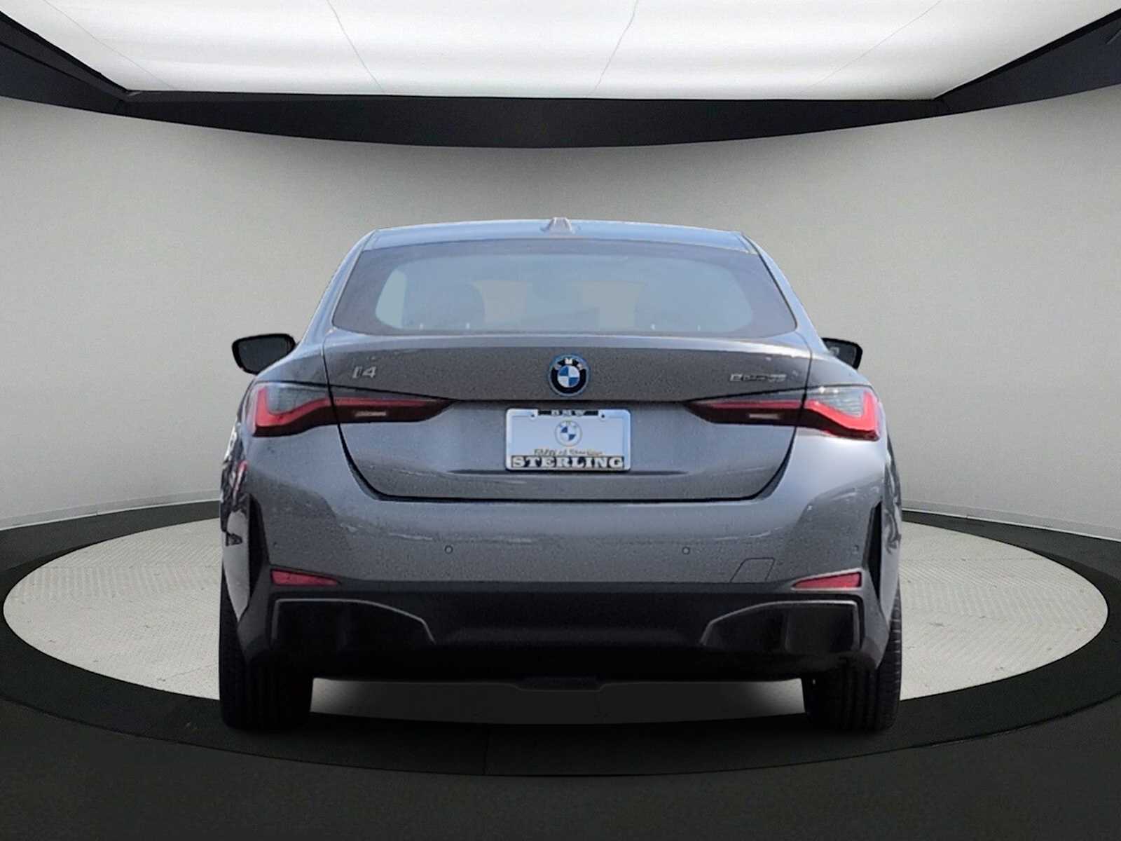 Thumbnail: 2023 BMW i4 - 7