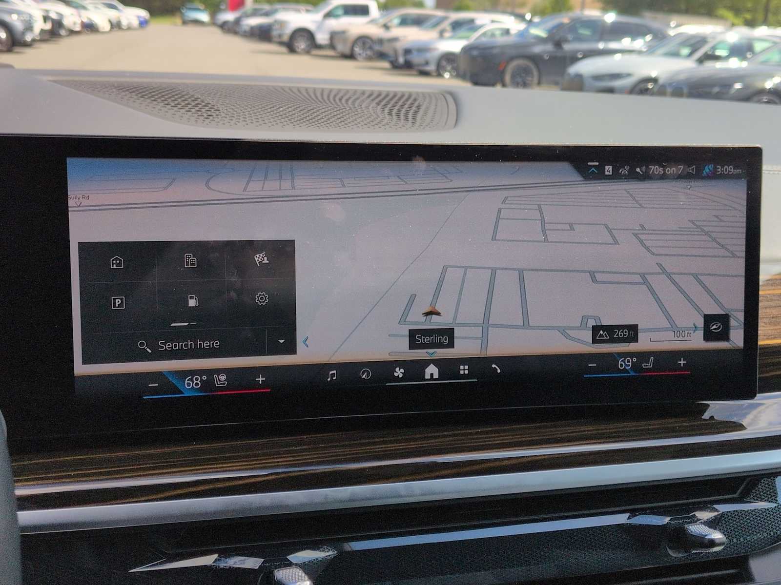 Thumbnail: 2025 BMW X7 - 30