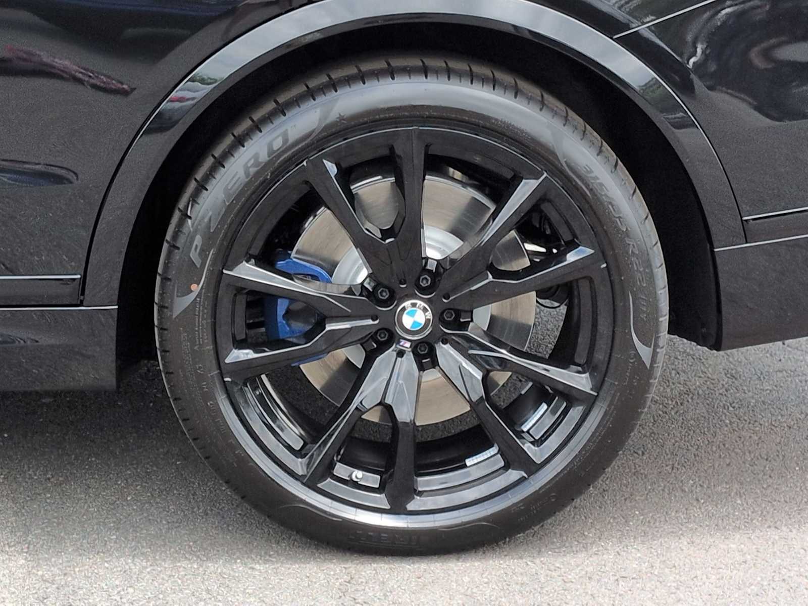 Thumbnail: 2027 BMW X7 - 14
