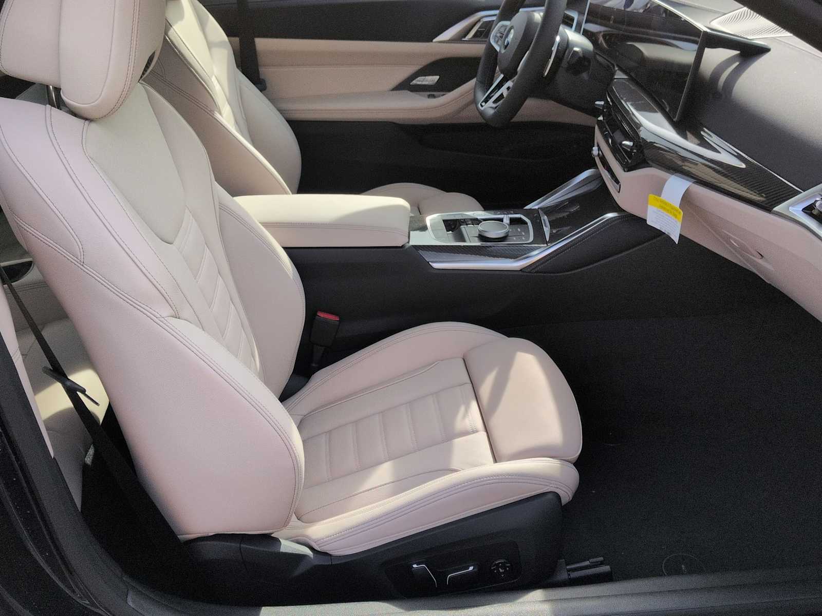 Thumbnail: 2027 BMW 4 Series - 21