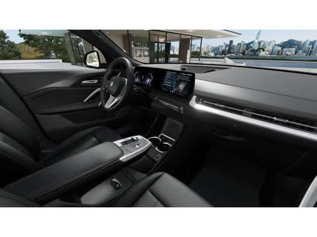 Thumbnail: 2026 BMW X2 - 14