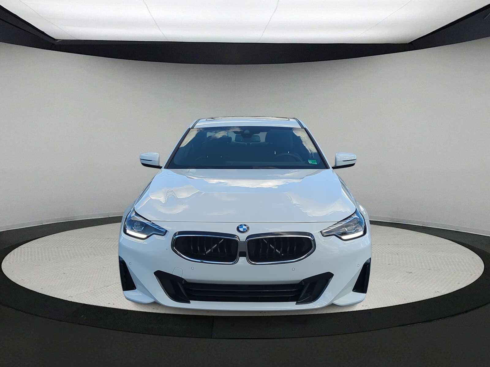 Thumbnail: 2024 BMW 2 Series - 3