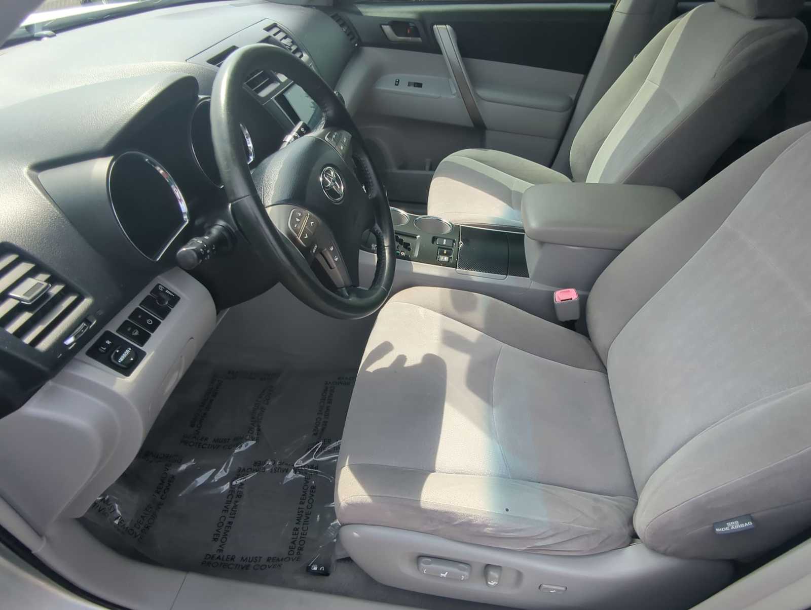 2008 Toyota Highlander Sport 2