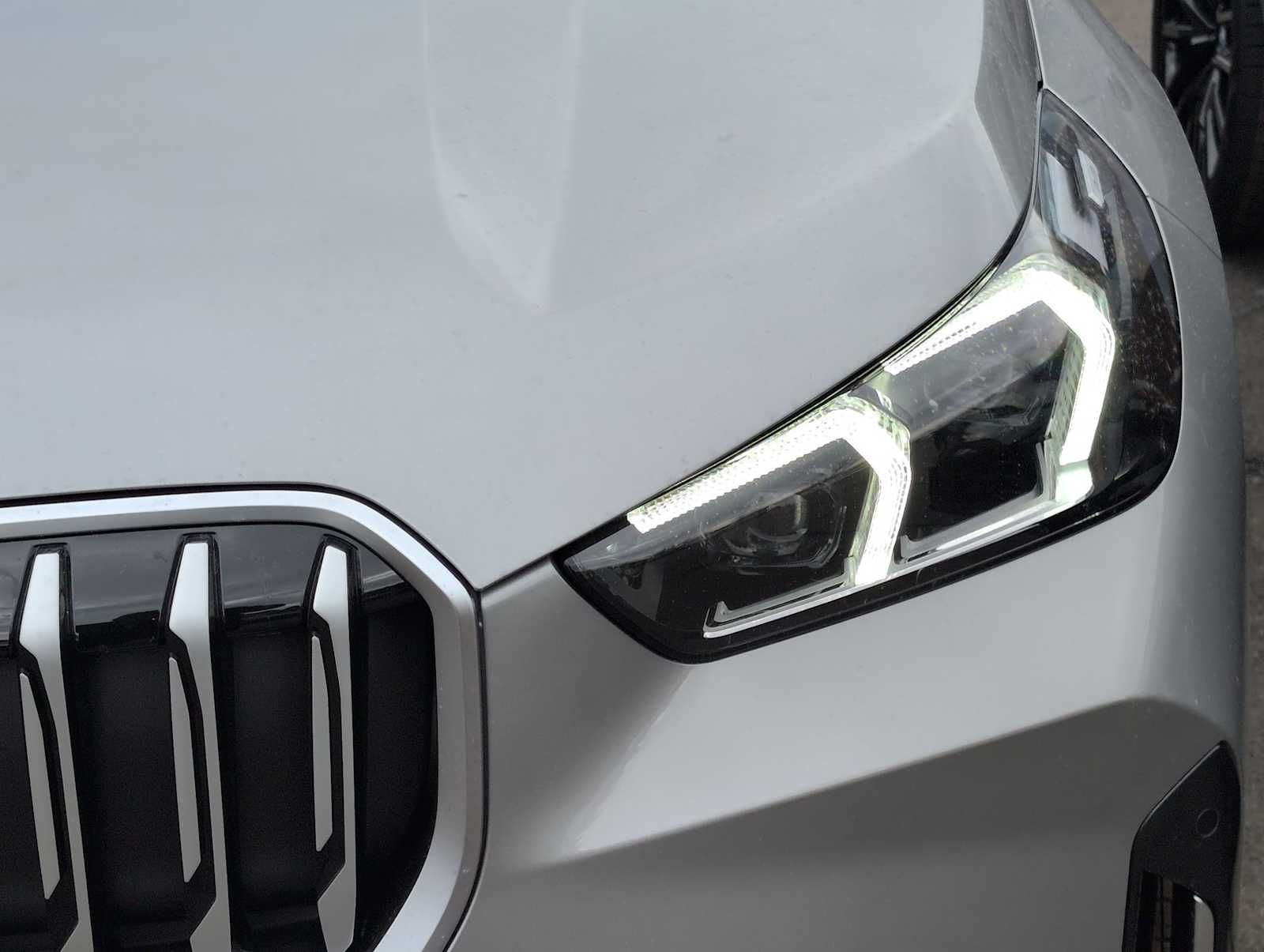 Thumbnail: 2026 BMW X1 - 11