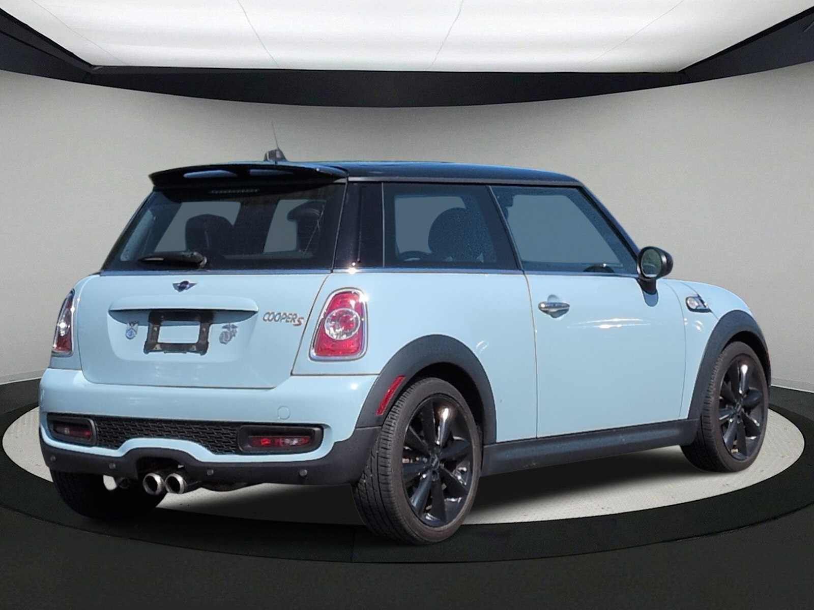 Thumbnail: 2013 MINI Cooper Hardtop - 8