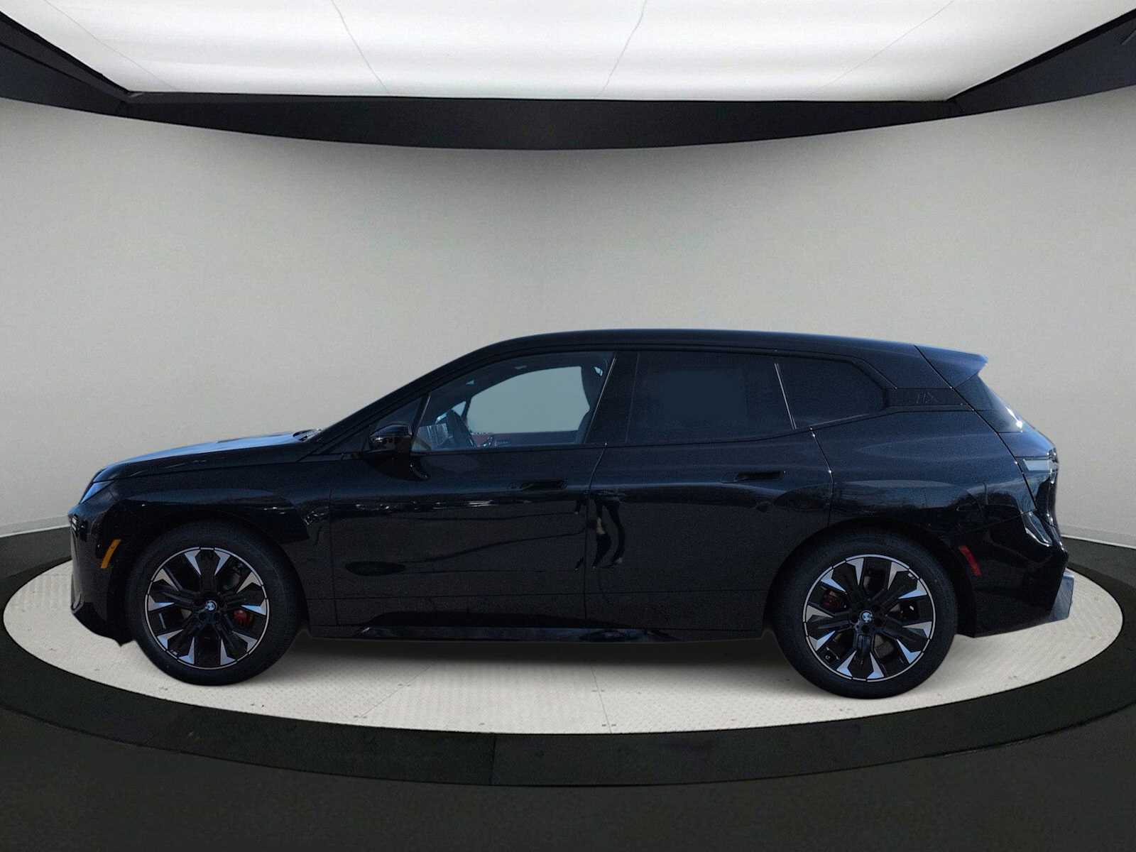 Thumbnail: 2026 BMW iX - 5