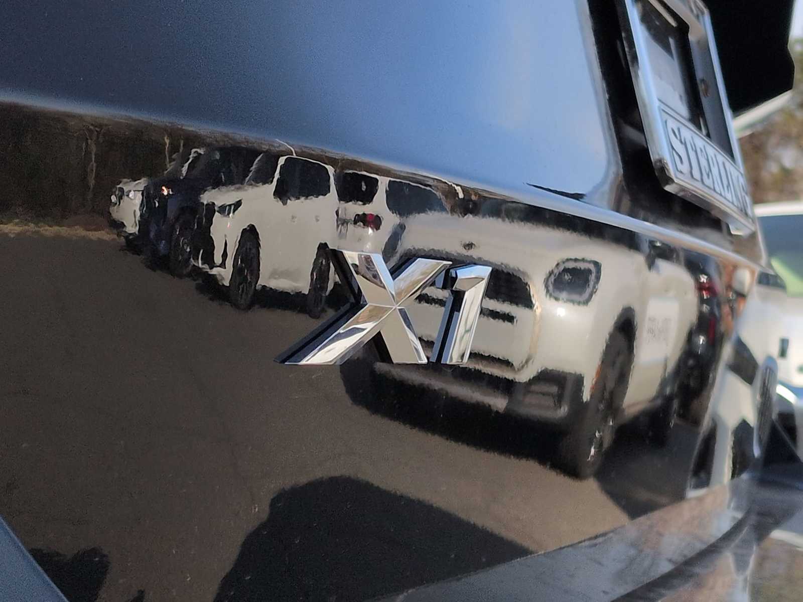 Thumbnail: 2026 BMW X1 - 13