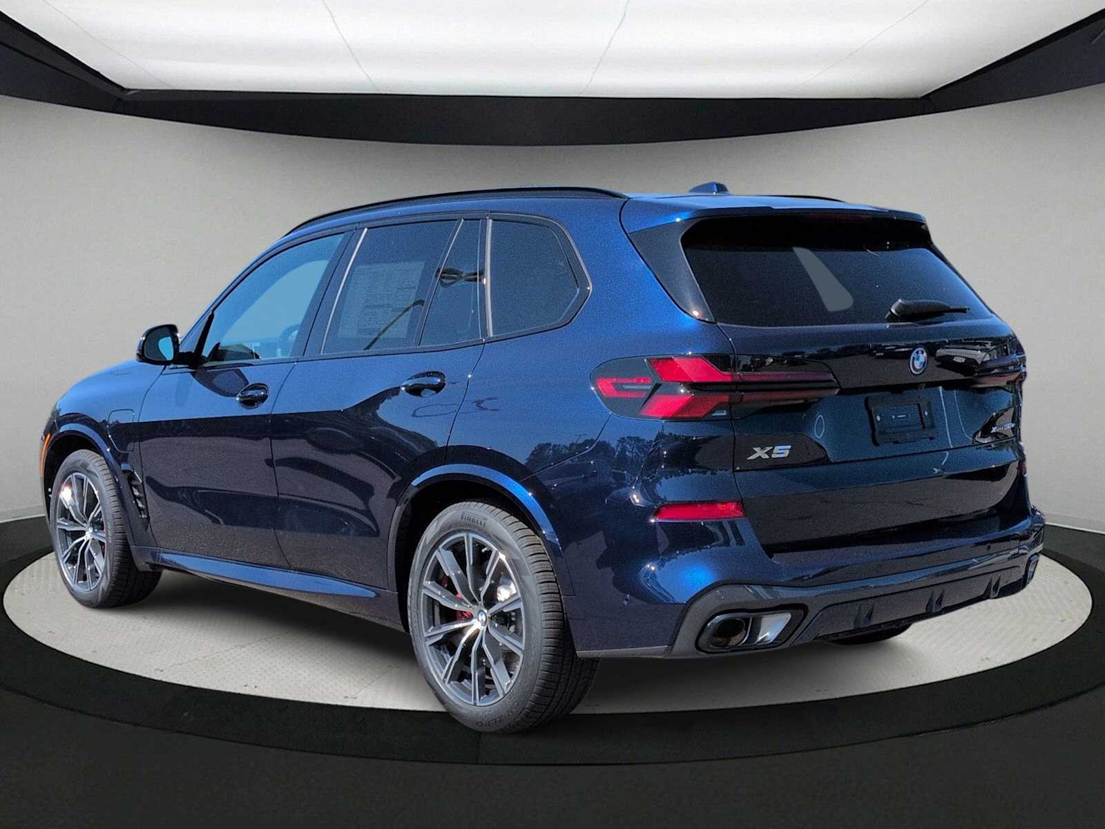 Thumbnail: 2026 BMW X5 - 6