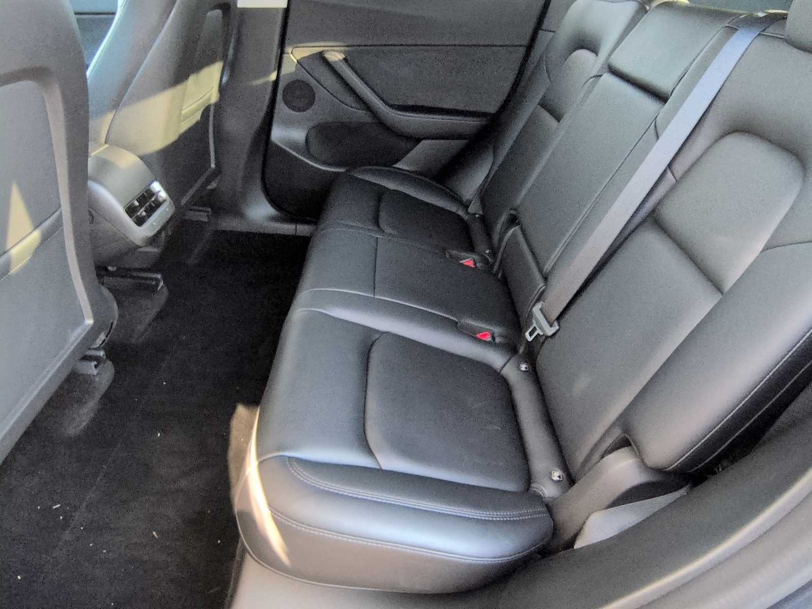 Thumbnail: 2022 Tesla Model Y - 20