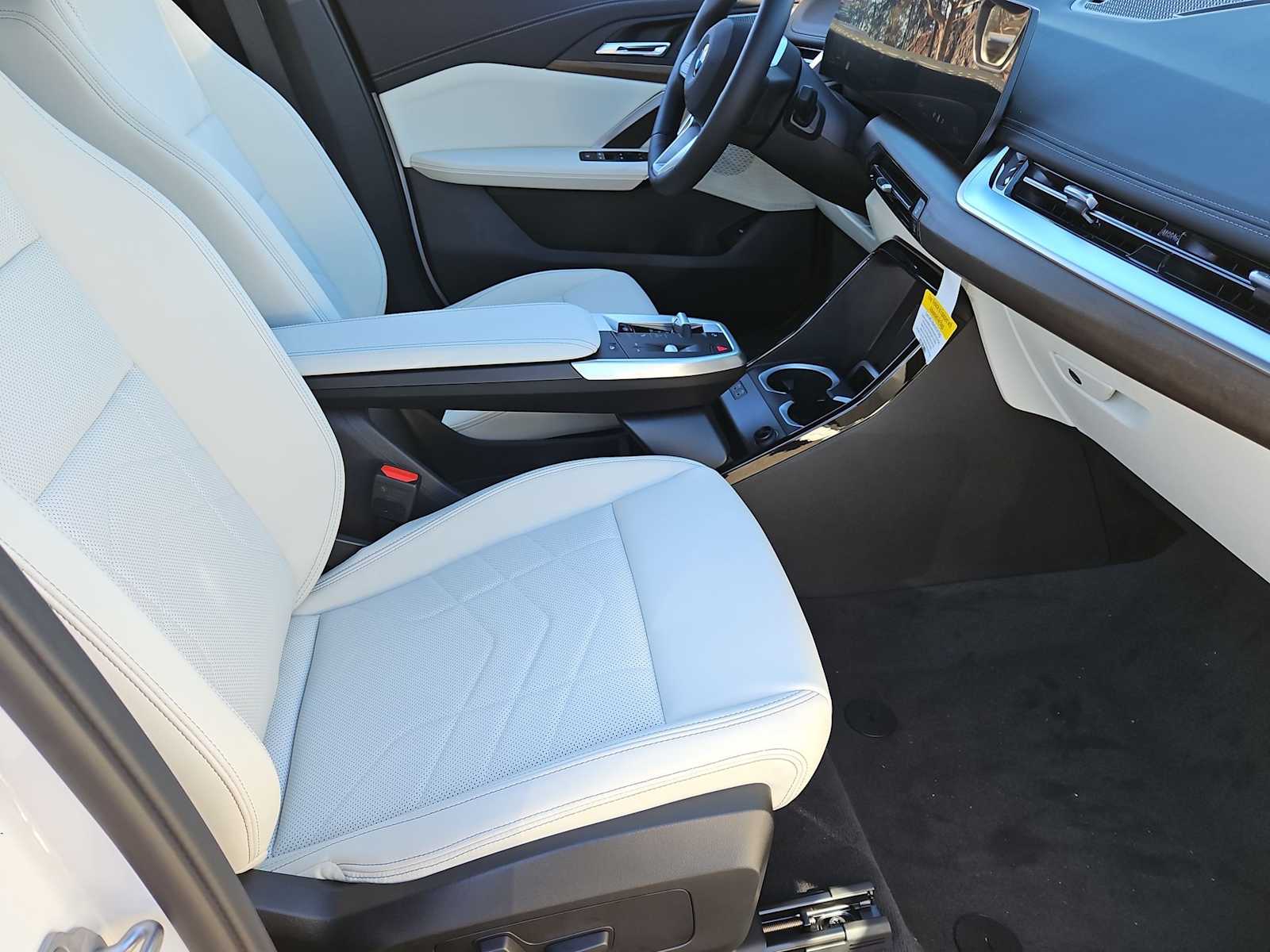 Thumbnail: 2026 BMW X1 - 21