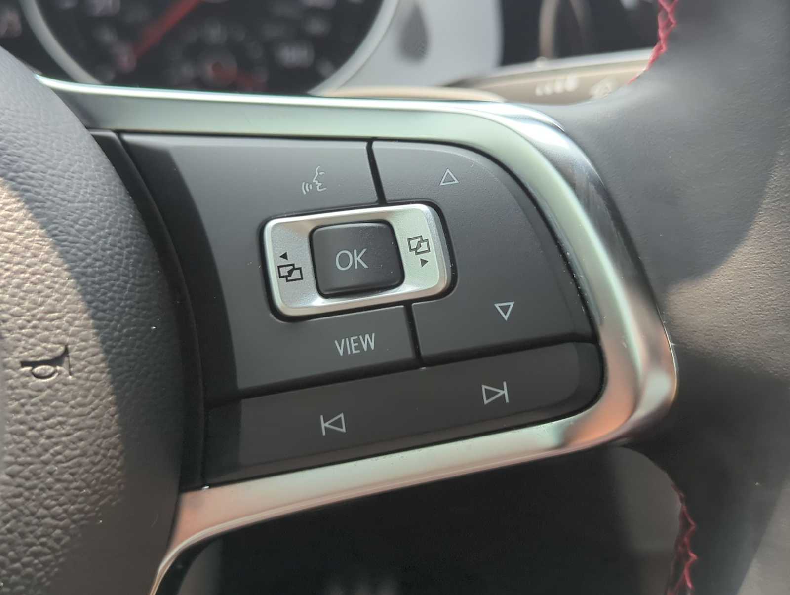 2021 Volkswagen Golf GTI SE 17