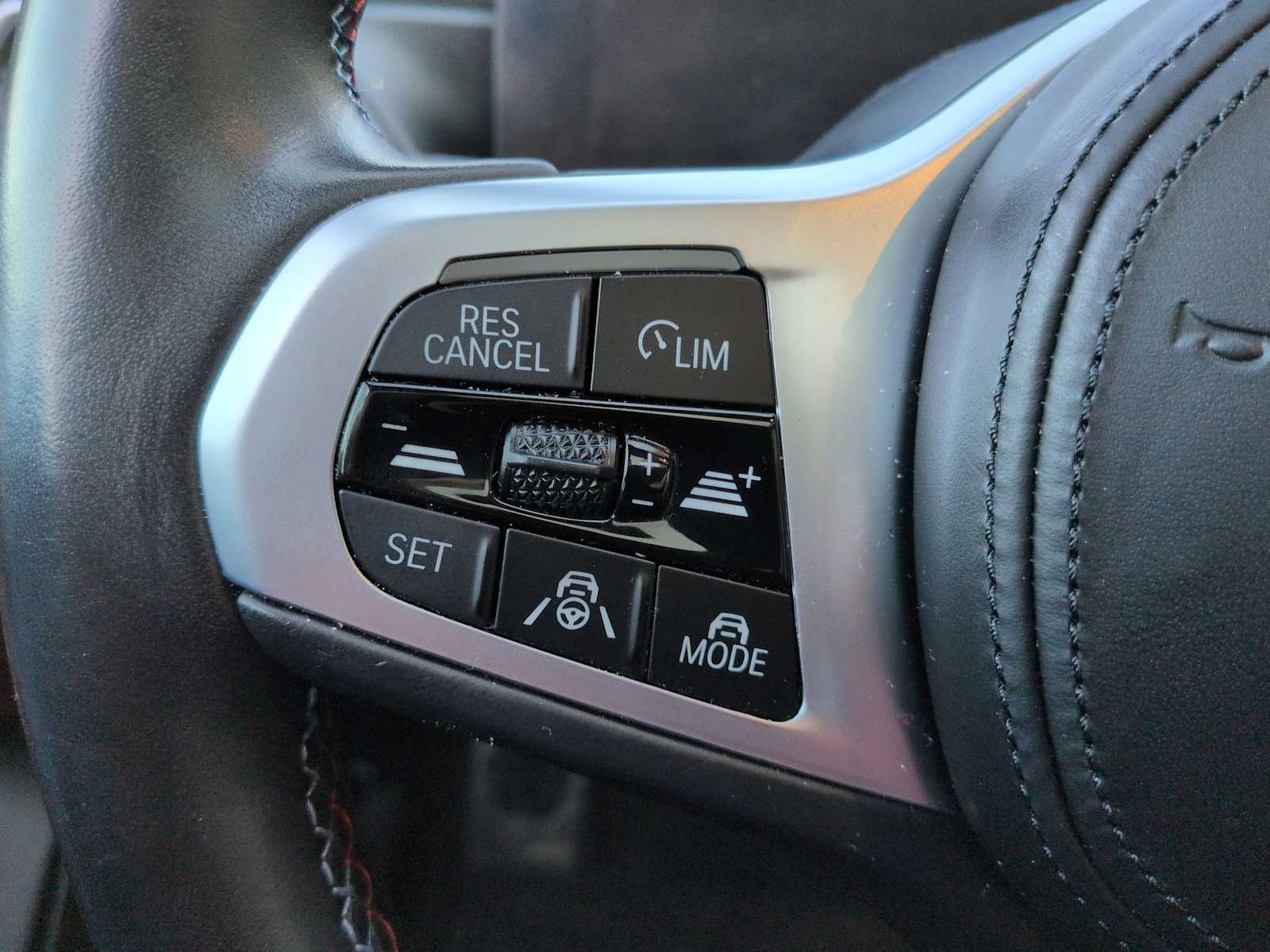 Thumbnail: 2023 BMW i4 - 26