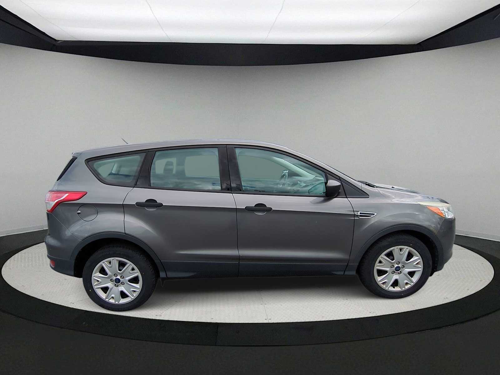 Thumbnail: 2014 Ford Escape - 9