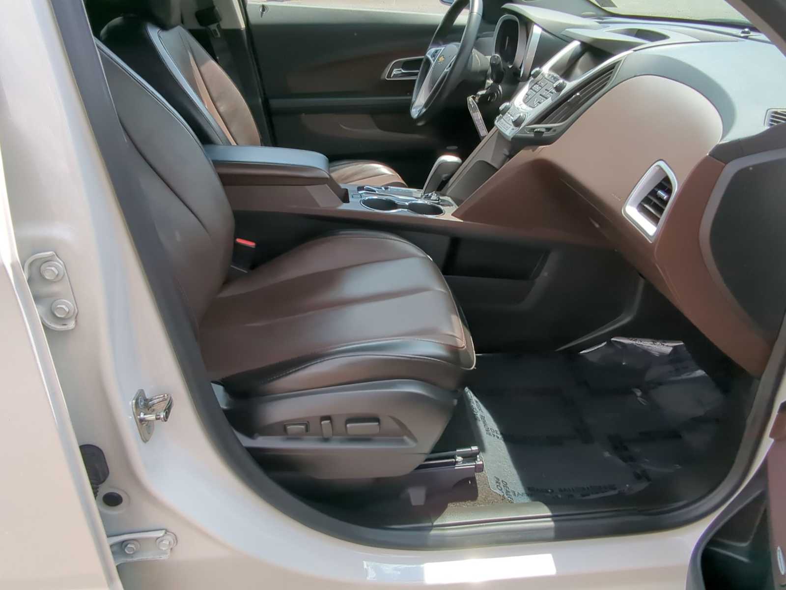 Thumbnail: 2015 Chevrolet Equinox - 22