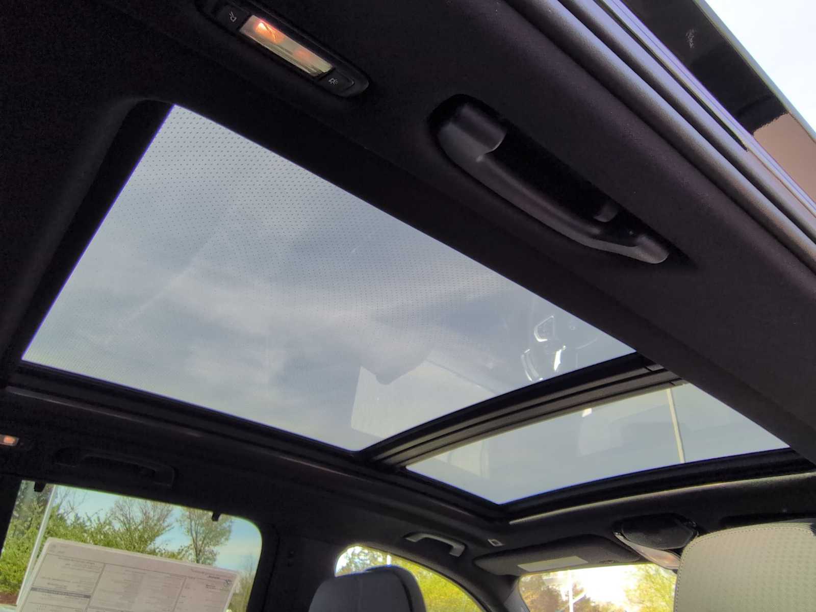 Thumbnail: 2026 BMW X5 - 23