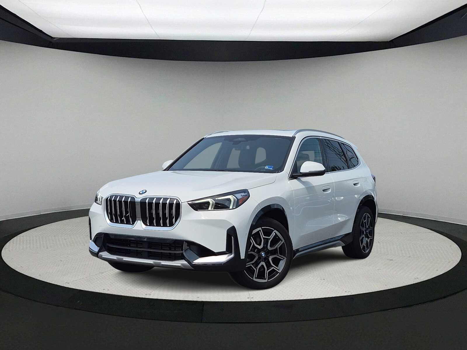 2026 BMW X1 28i
