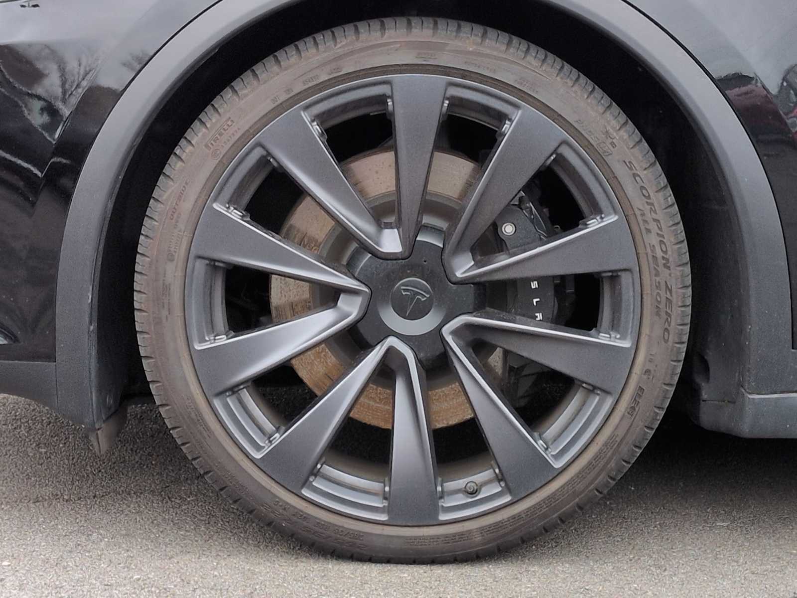 Thumbnail: 2023 Tesla Model X - 13