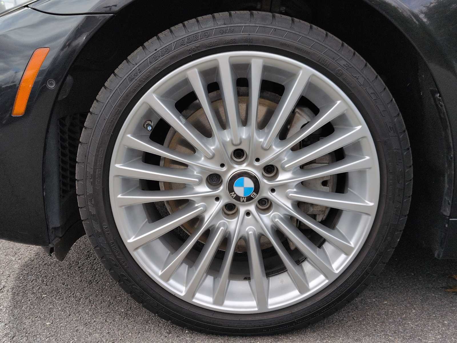 Thumbnail: 2014 BMW 5 Series - 14