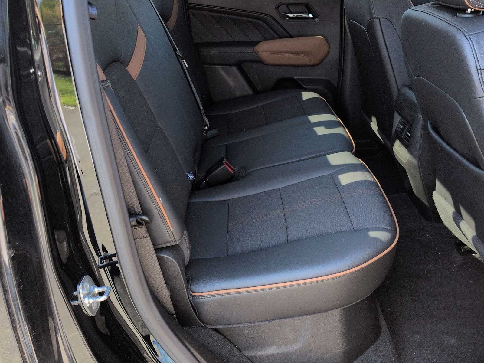 Thumbnail: 2024 GMC Canyon - 22