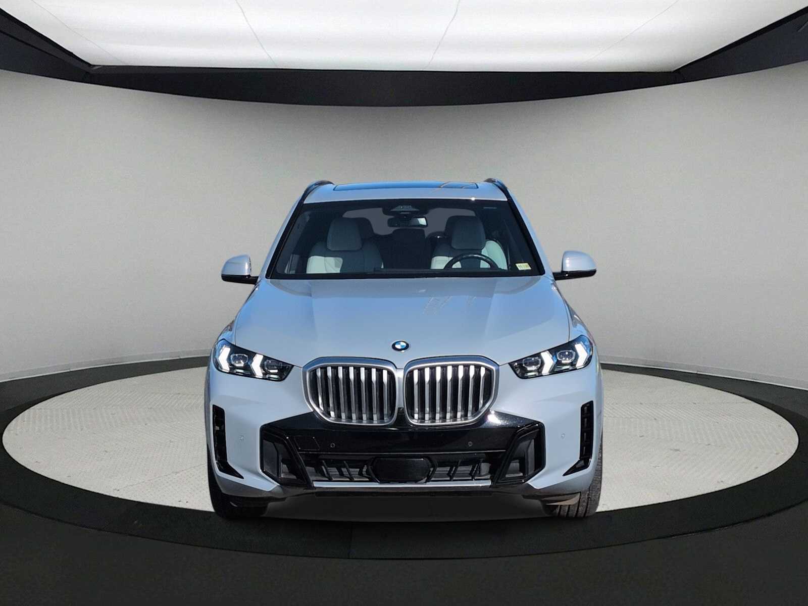 Thumbnail: 2025 BMW X5 - 3
