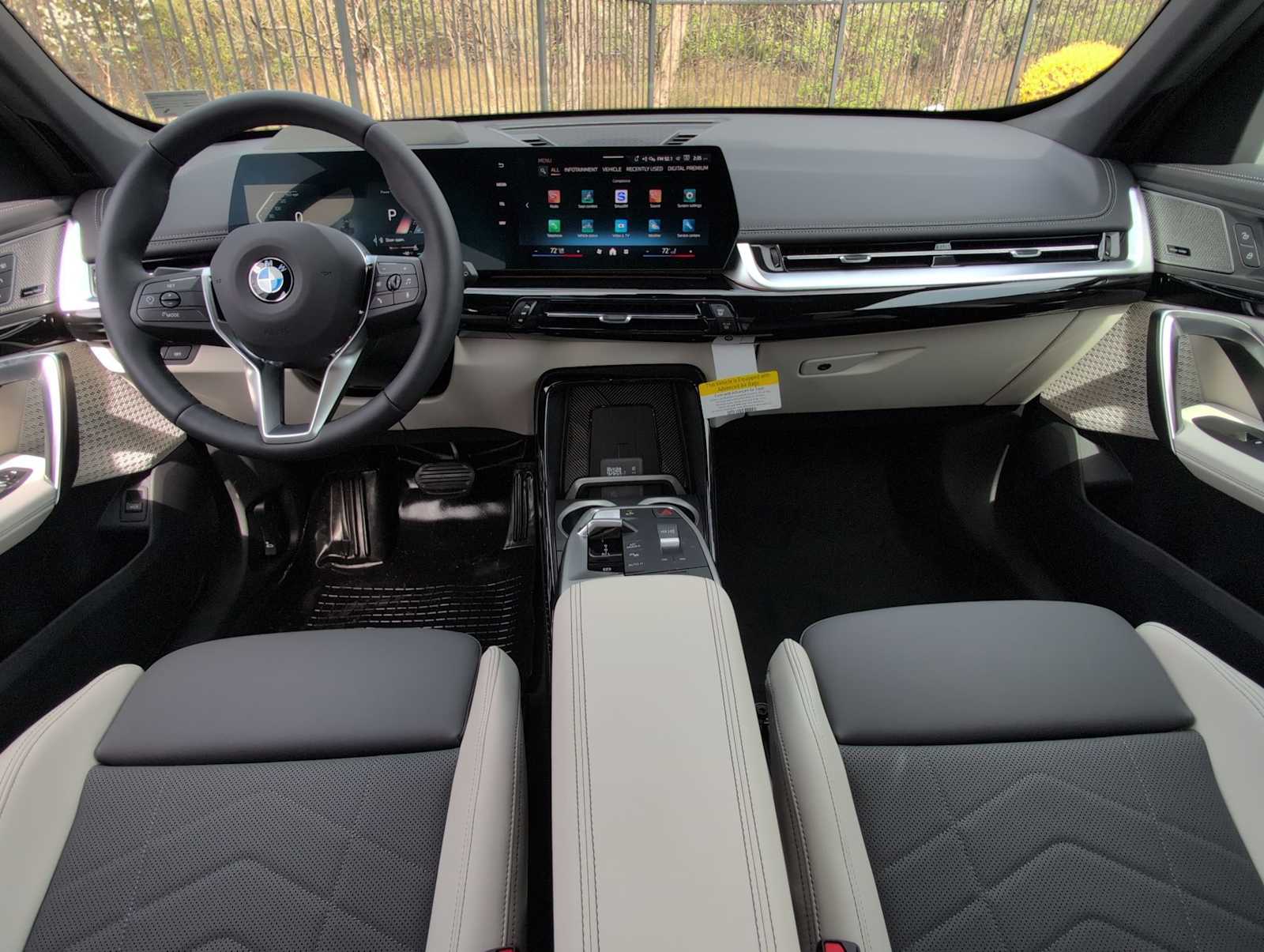 Thumbnail: 2026 BMW X1 - 15